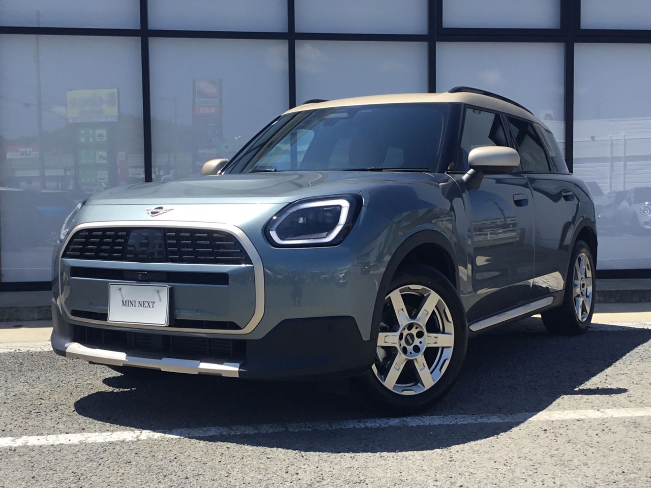 THE NEW MINI COUNTRYMAN C