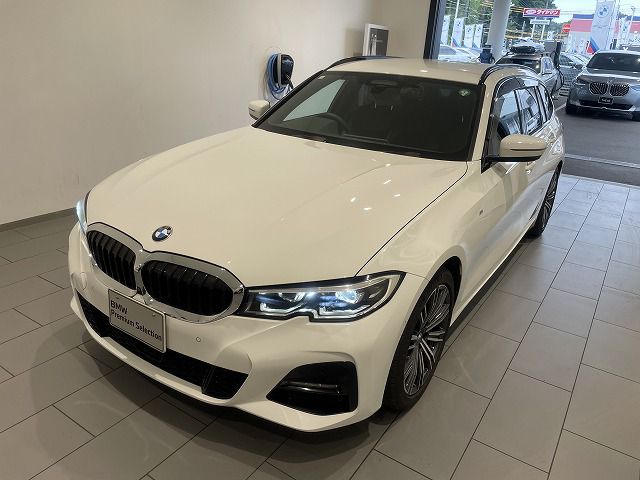 G21 320i RHD