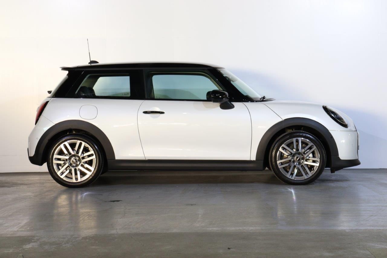 F66 MINI Cooper S 3Dr