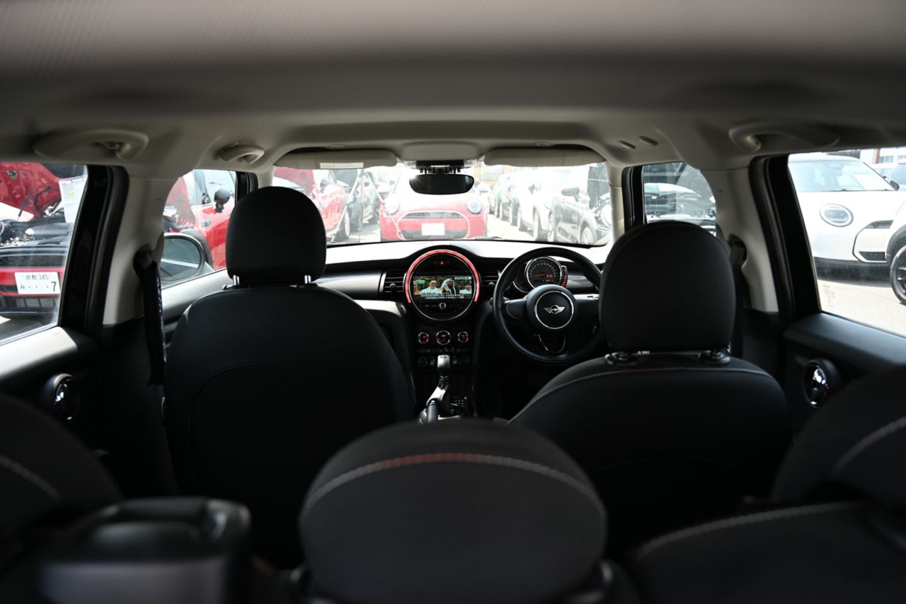 F55 COOPER