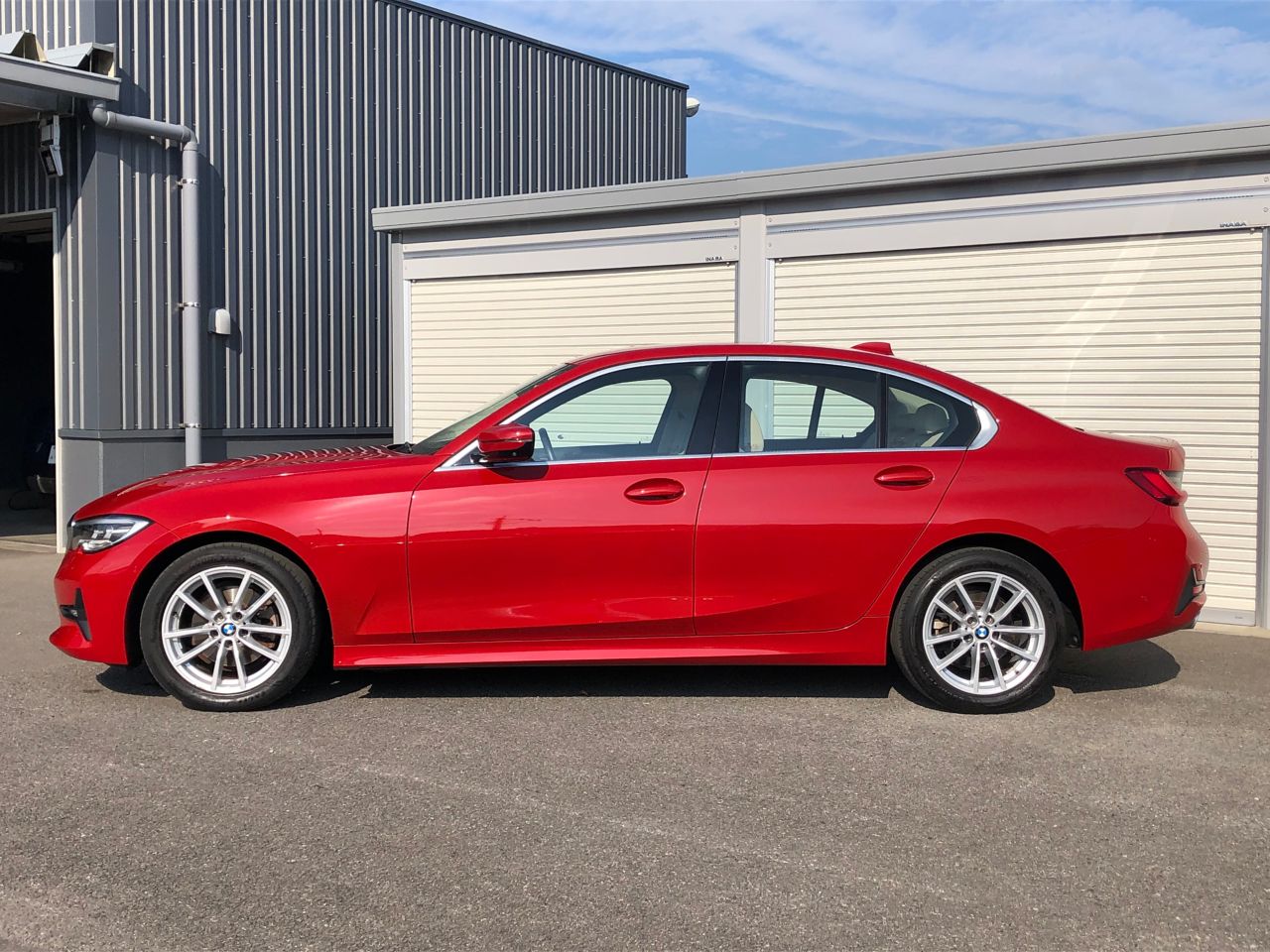 G20 320d xDrive RHD Saloon