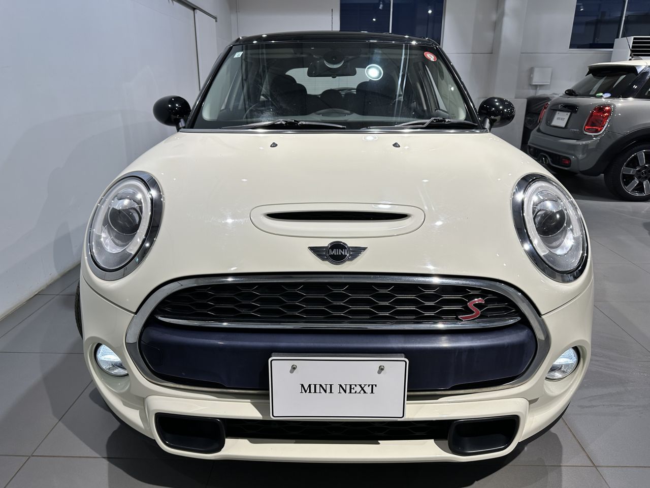 F55 COOPER S D(AT)