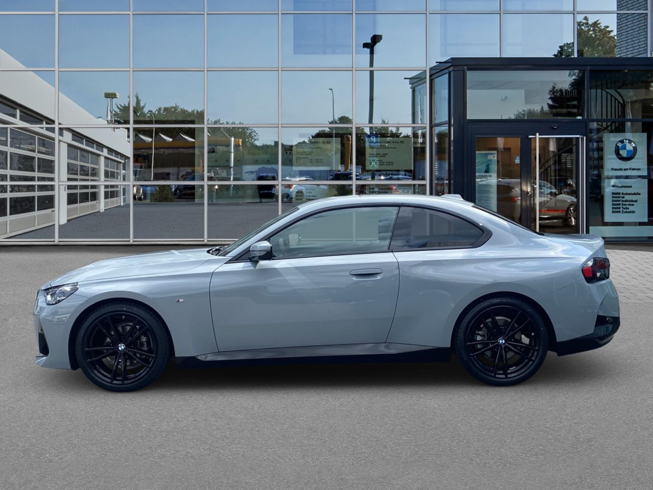 BMW 218