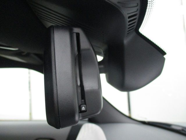 F66 MINI Cooper C 3Dr