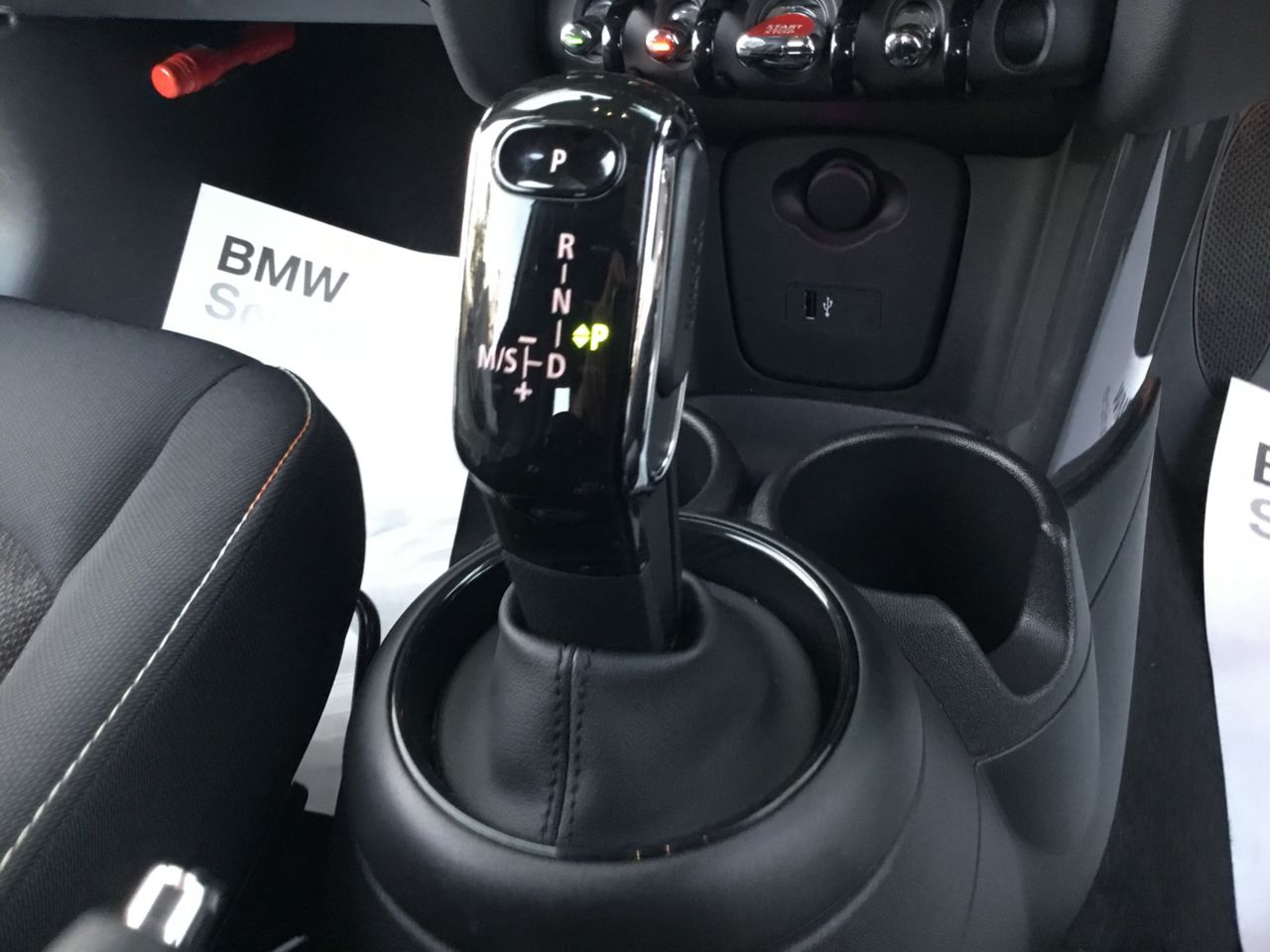 F56 MINI Cooper 3-Door Hatch LCI