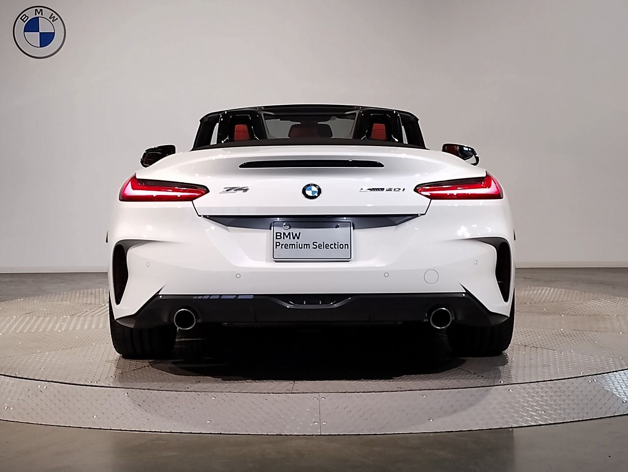 G29 z4 sDrive20i RHD