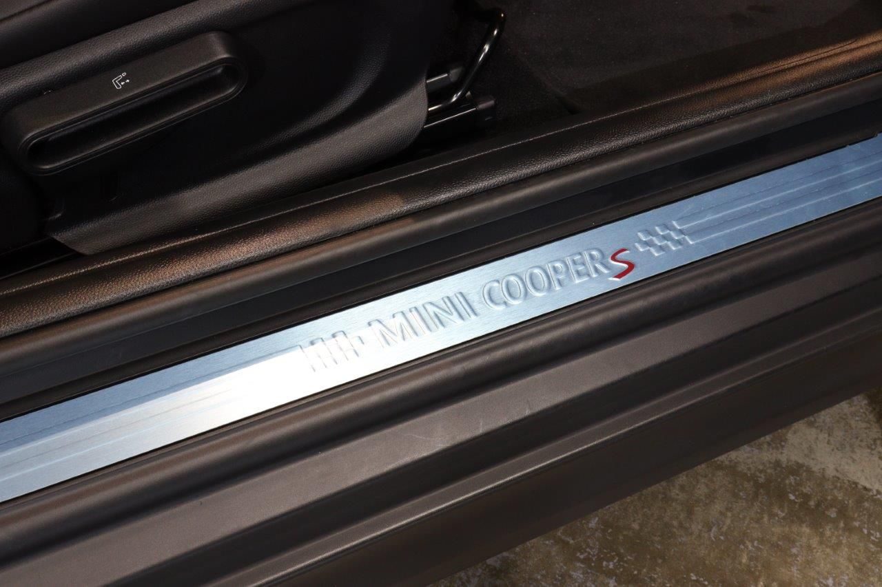 Cooper S 3 doors RHD