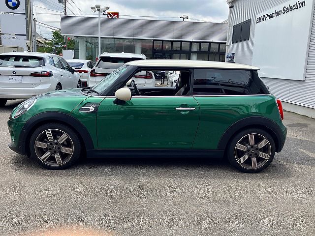 F56 MINI Cooper 3-Door Hatch LCI
