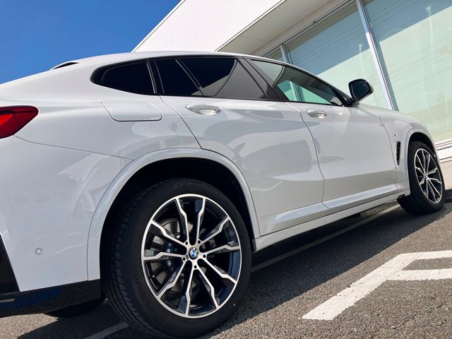 X4 xDrive20d RHD