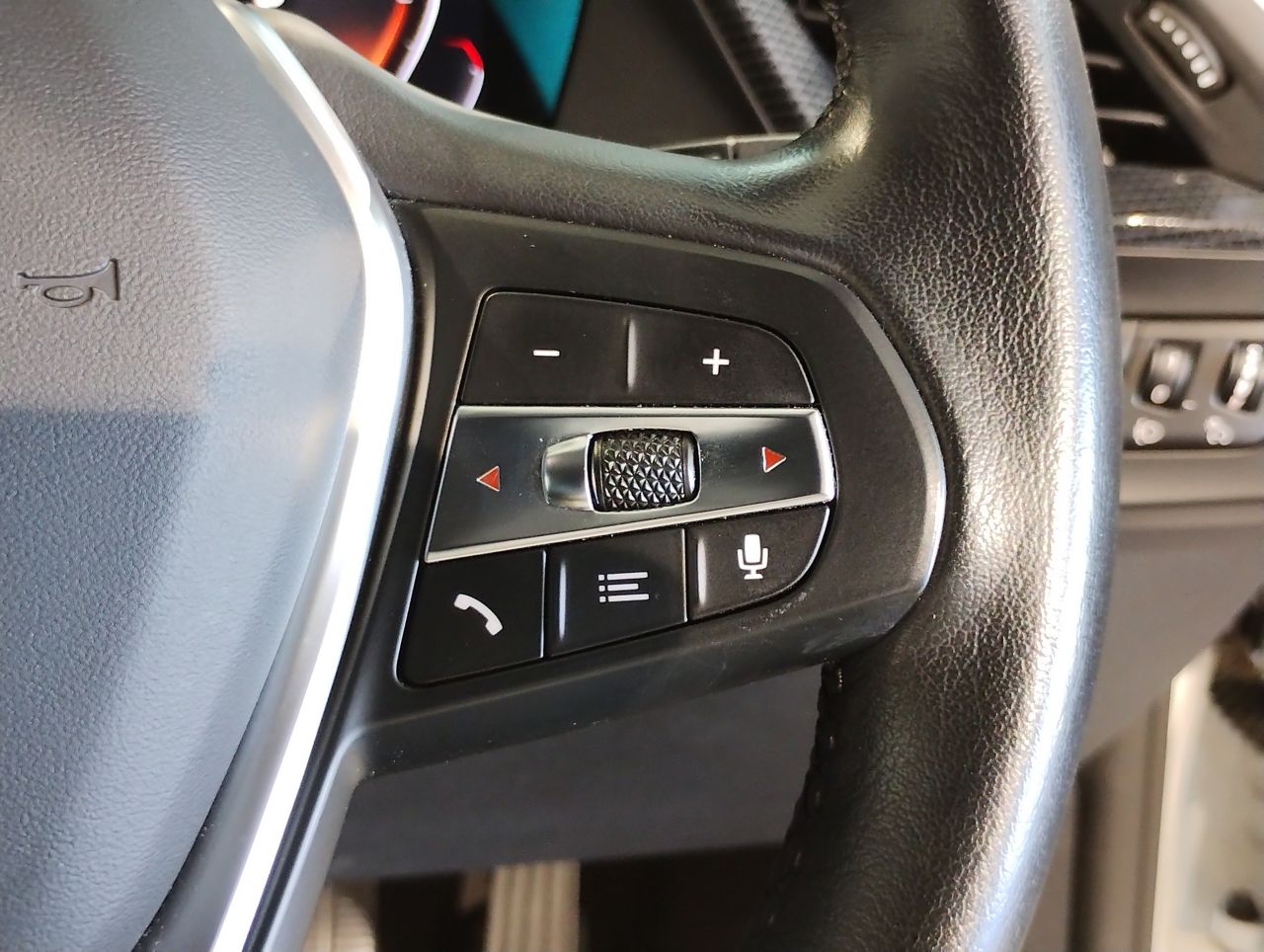 F40 118d Sports Hatch 5-door B47 2.0d
