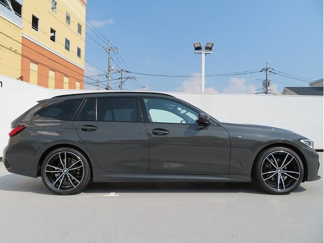 G21 320d xDrive Touring RHD