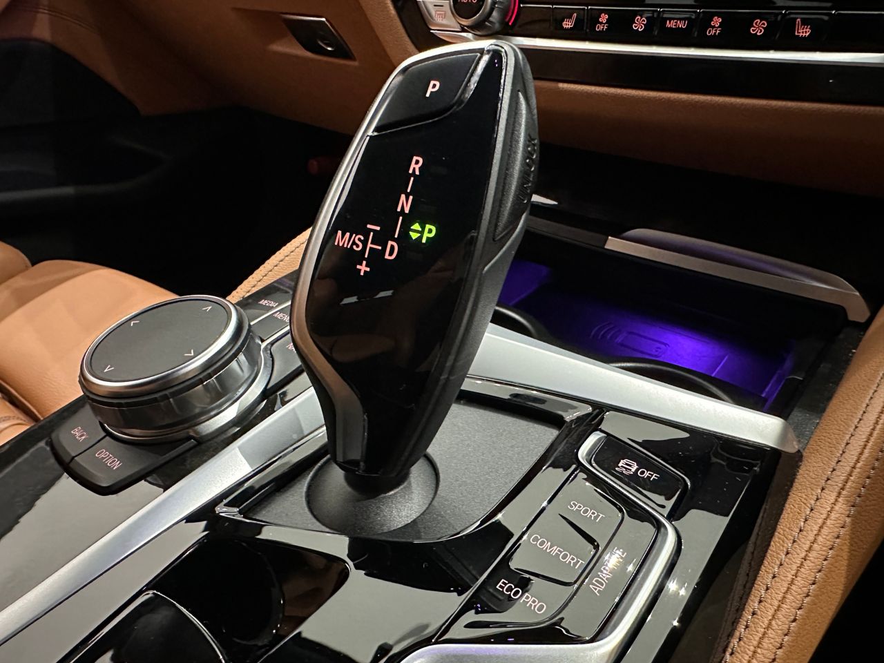 520d xDrive Touring RHD