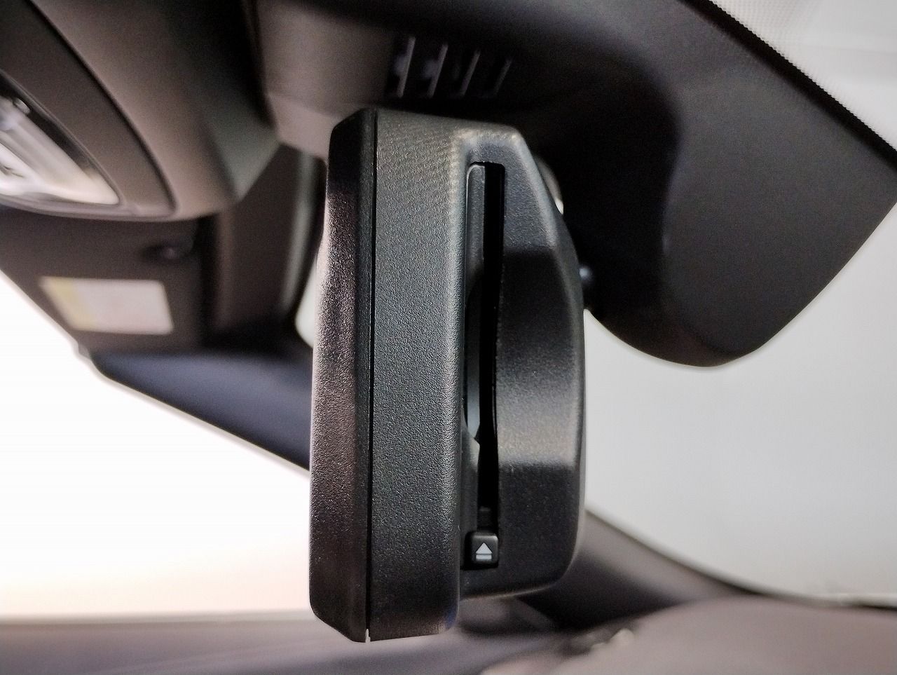 G29 z4 sDrive20i RHD