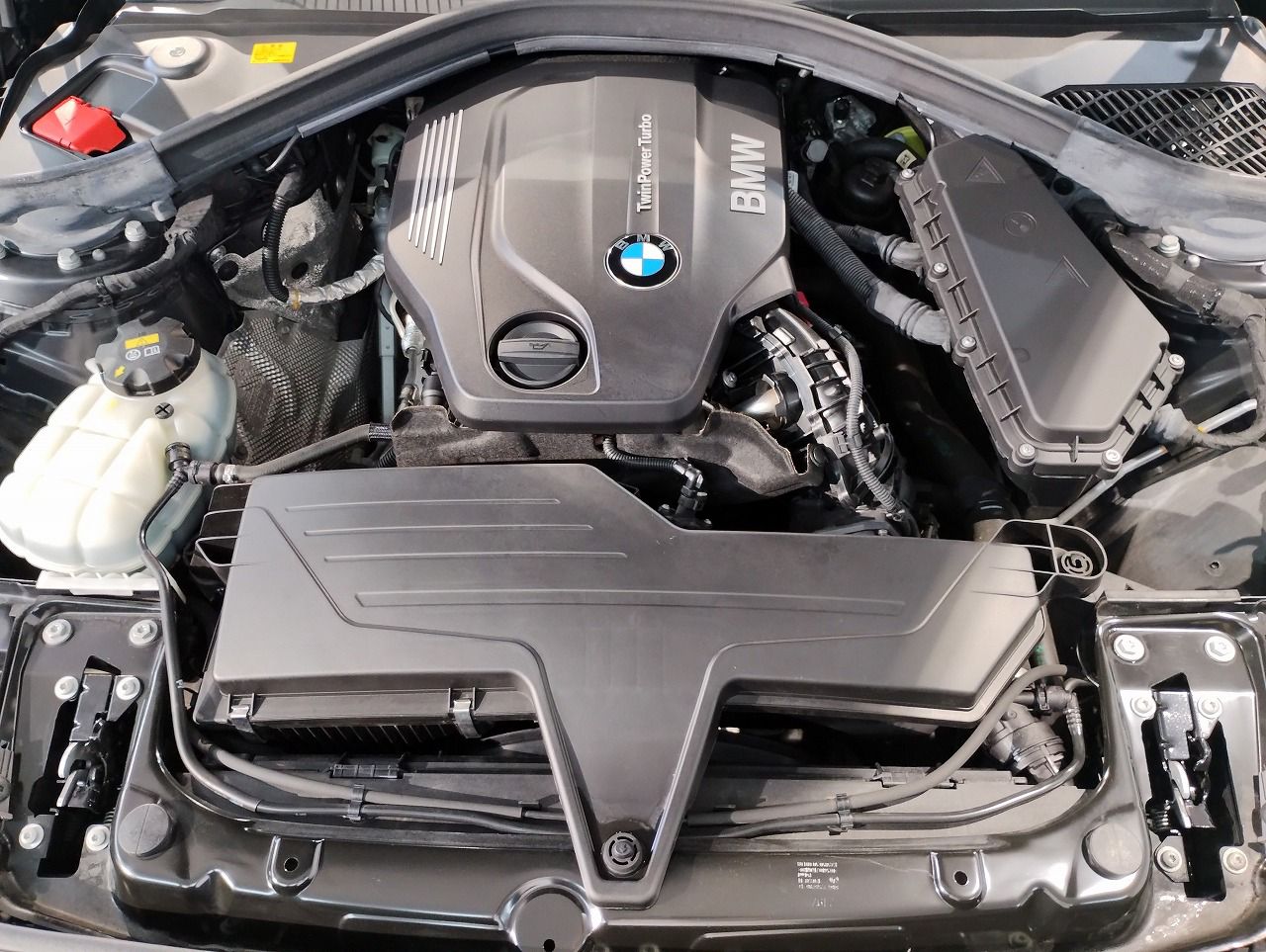 118D 5DOOR RHD