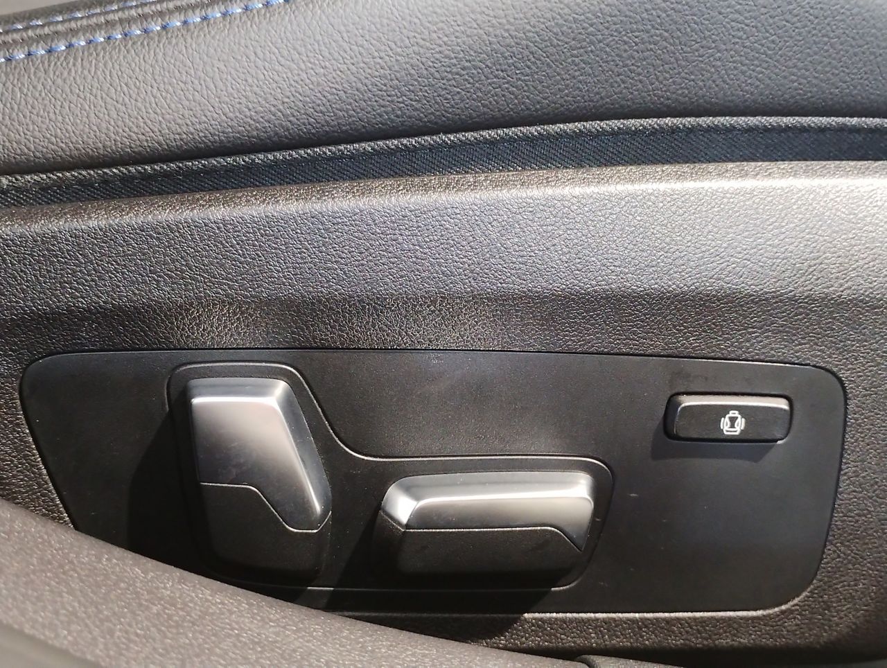 G20 320i Saloon LCI RHD MX