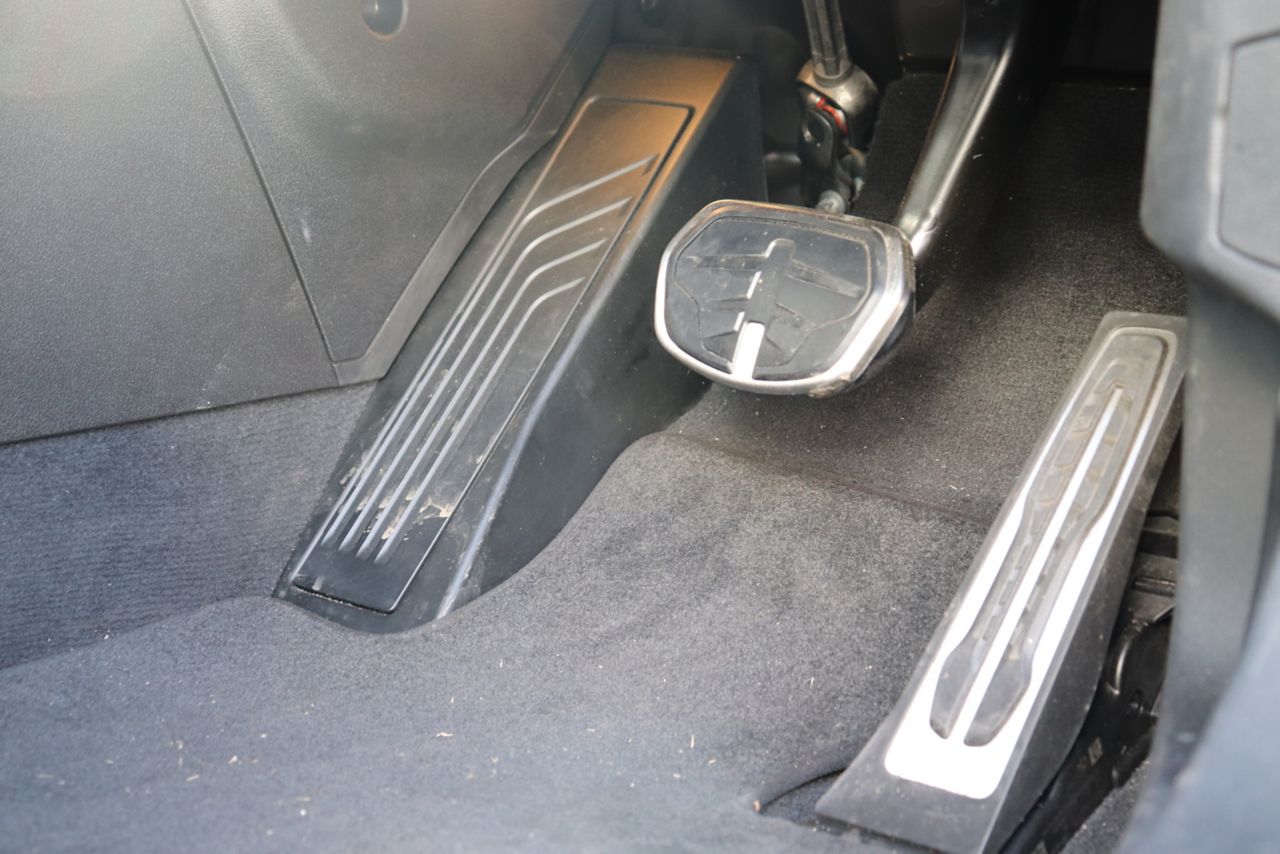 U06 218d Active Tourer B47 2.0d