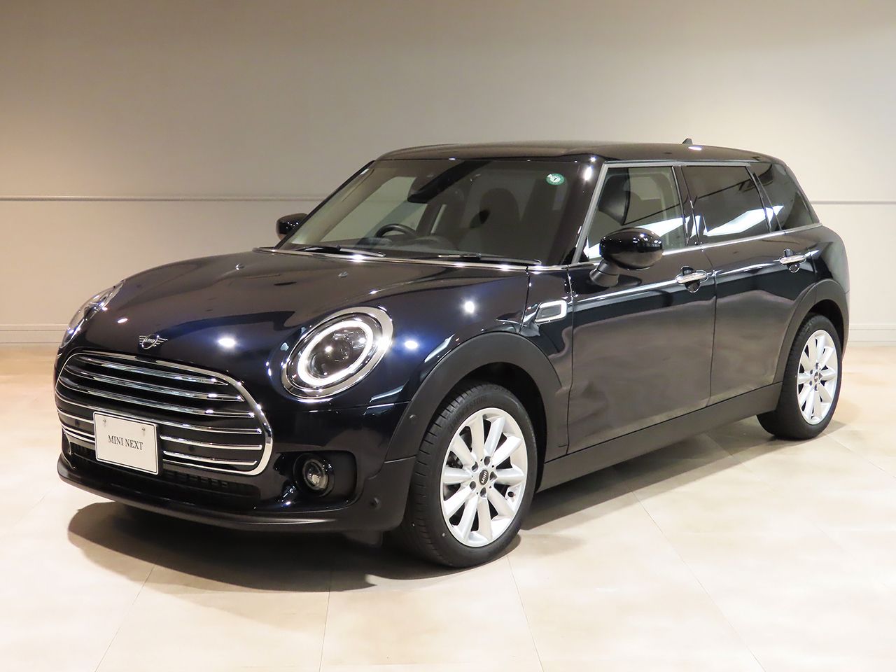 MINI COOPER CLUBMAN.