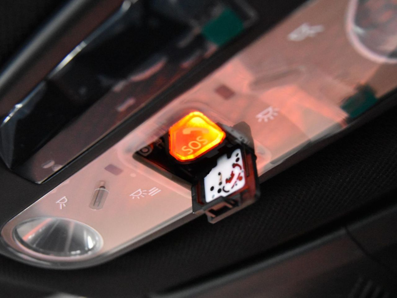 J05 MINI Aceman SE