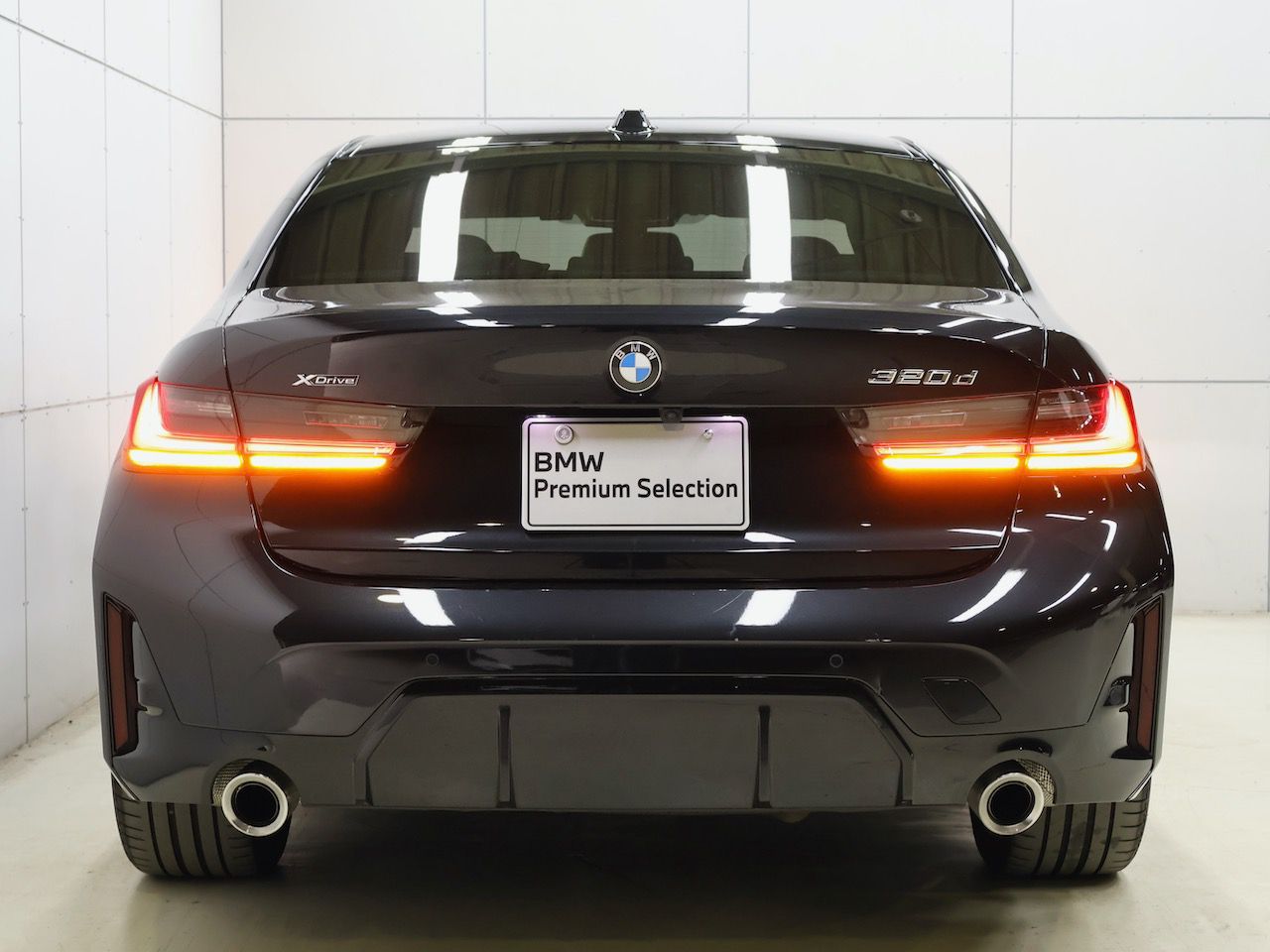 320d xDrive Berline RHD
