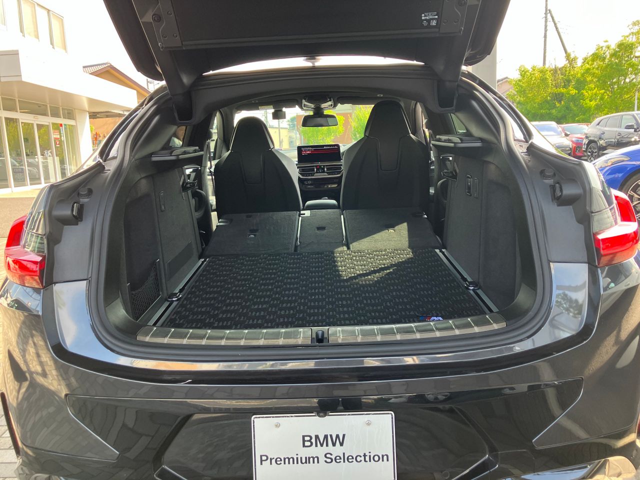 F98 X4 M RHD LCI