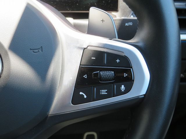 320d xDrive Berline RHD