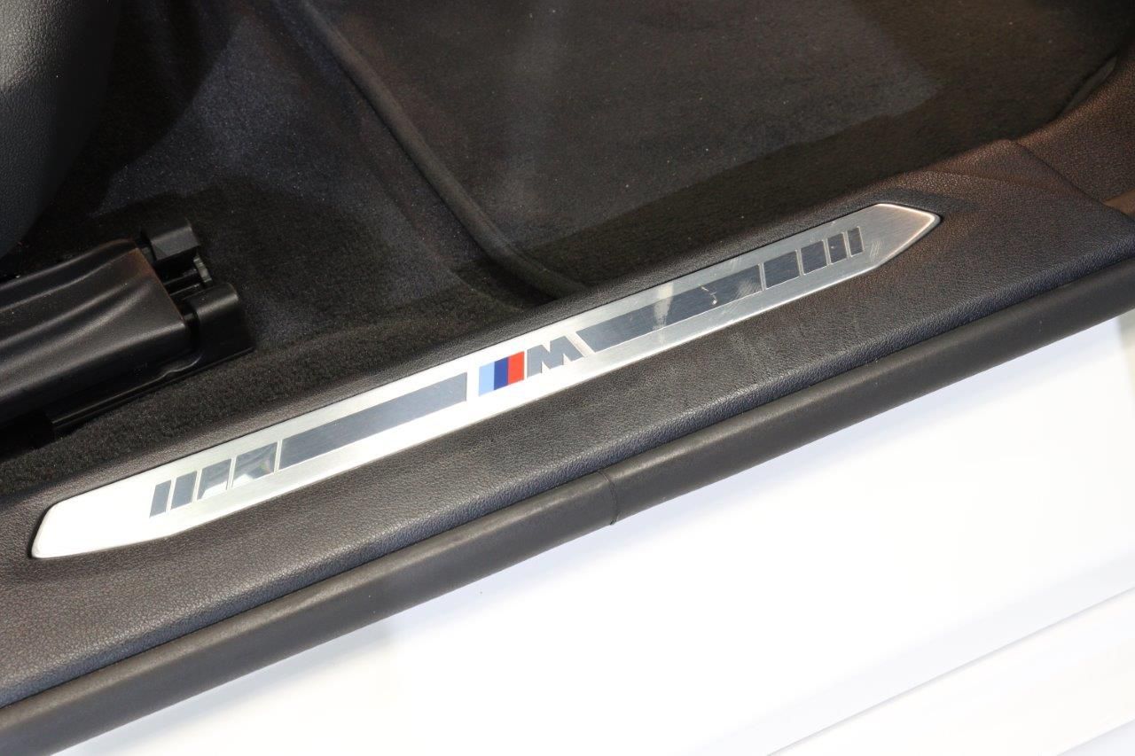 F40 118d Sports Hatch 5-door B47 2.0d