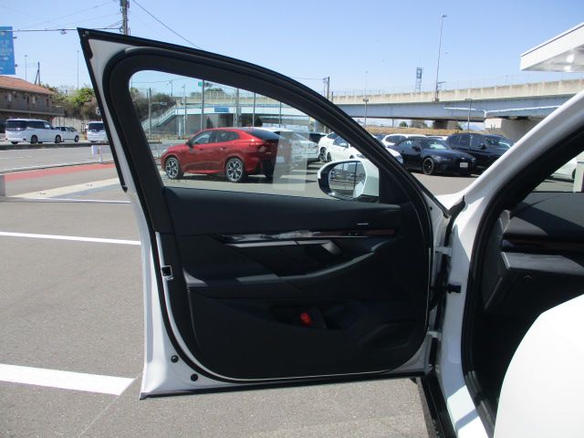BMW i5 eDrive40 Sedan RHD