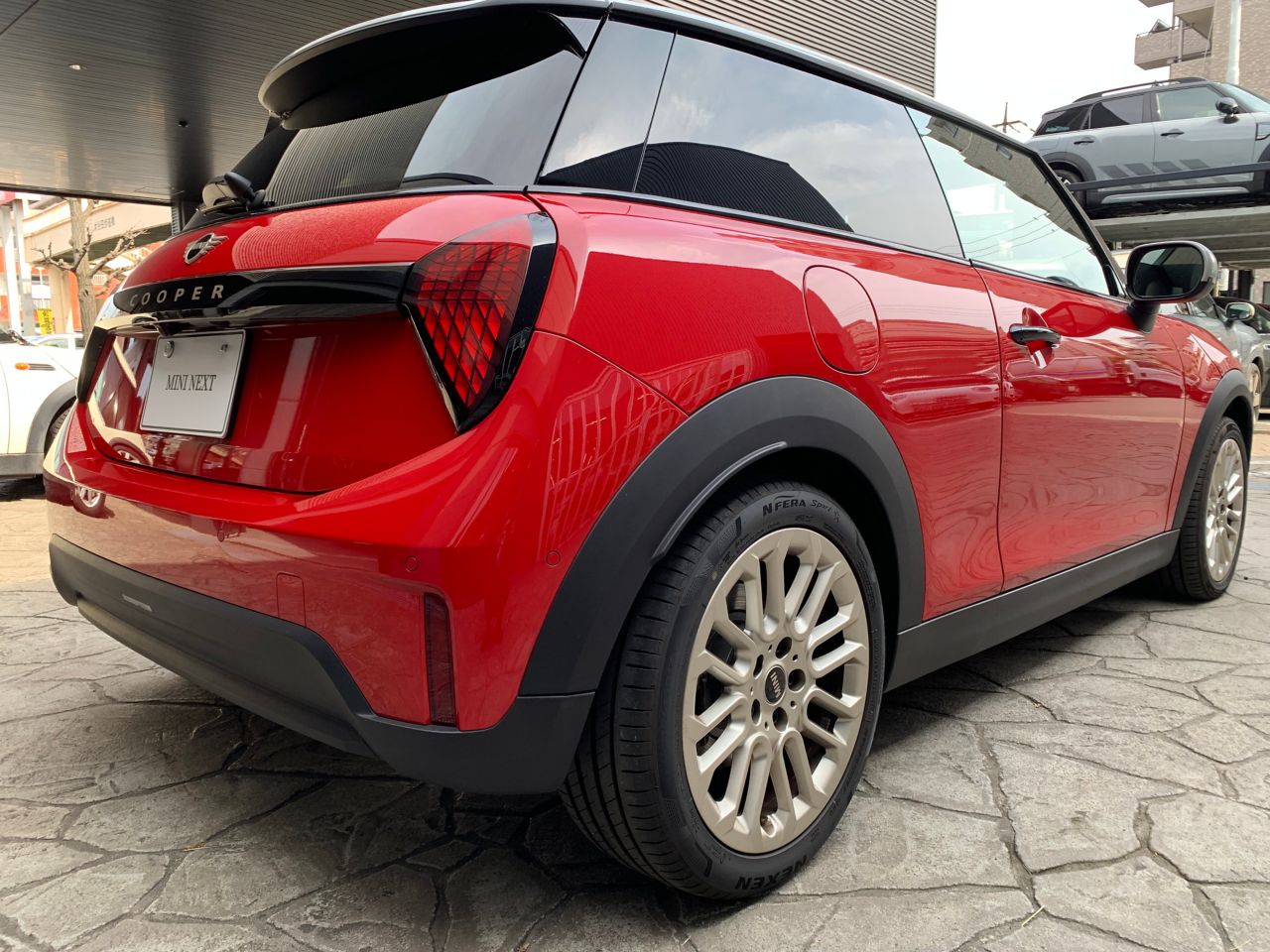 F66 MINI Cooper C 3Dr