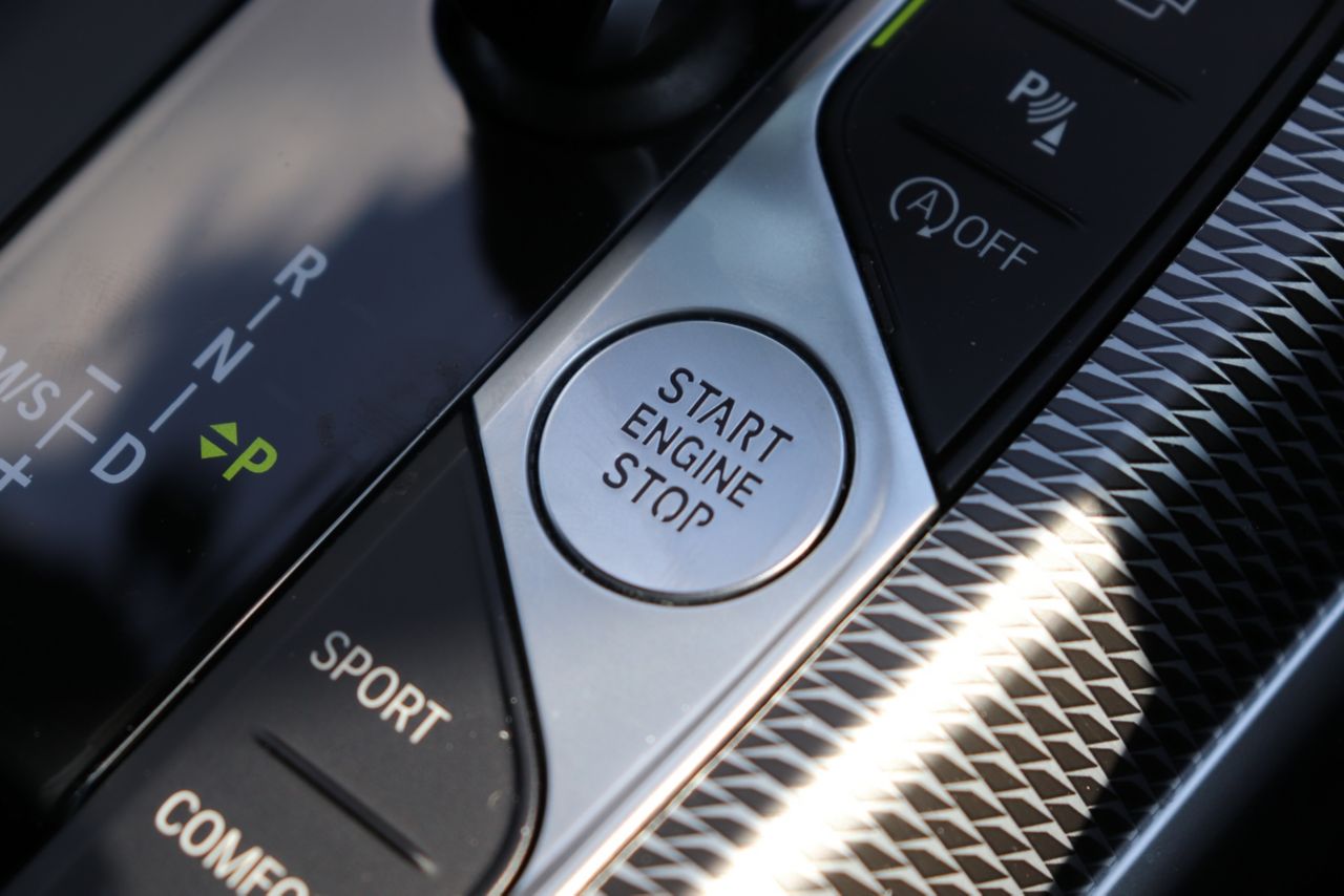 G26 420d xDrive Gran Coupe RHD