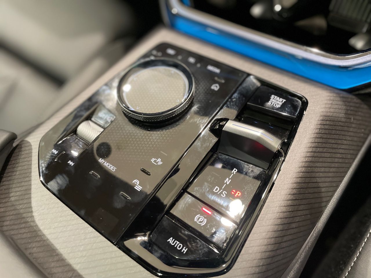 X3 M50 US