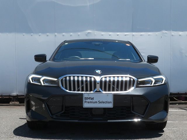 320d xDrive Berline RHD