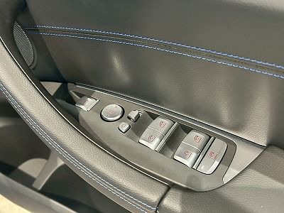 G01 X3 M40i RHD LCI ZA