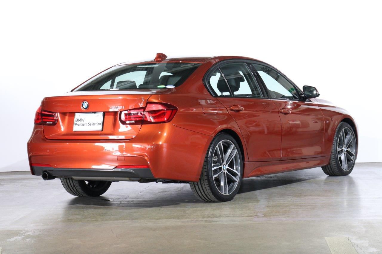 318I SEDAN RHD