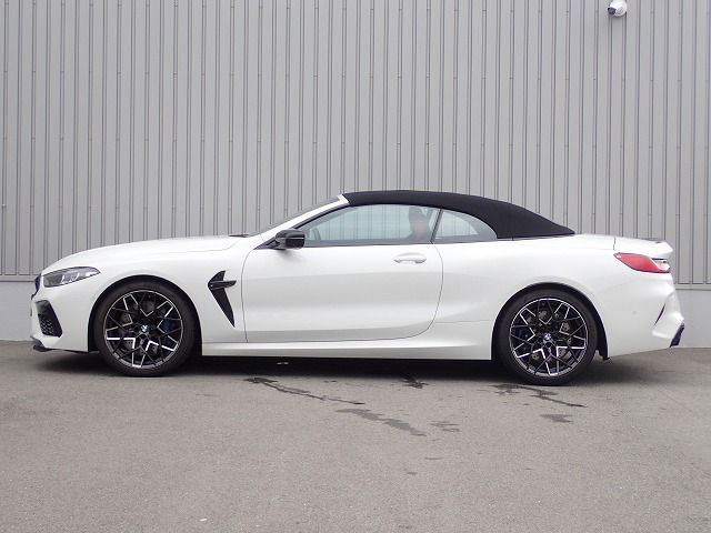 F91 M8 Competition Convertible S63 4.4i