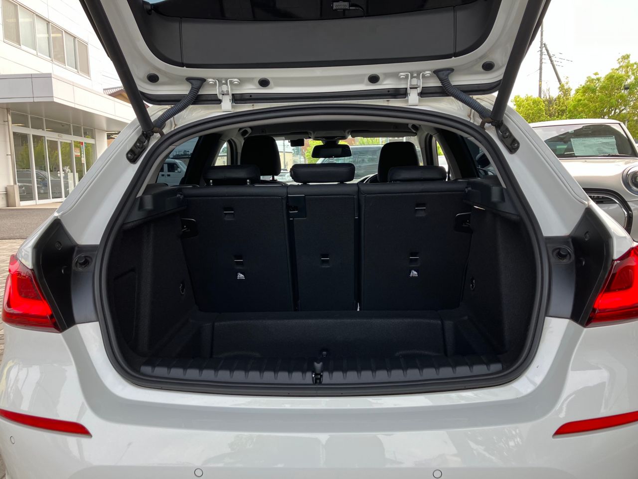 F40 118d Sports Hatch 5-door B47 2.0d