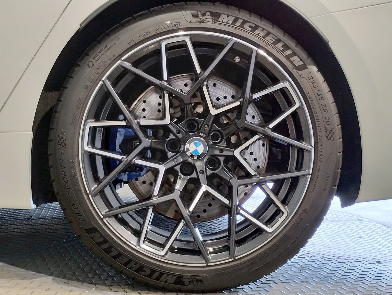 F93 M8 Gran Coupe S63 4.4i