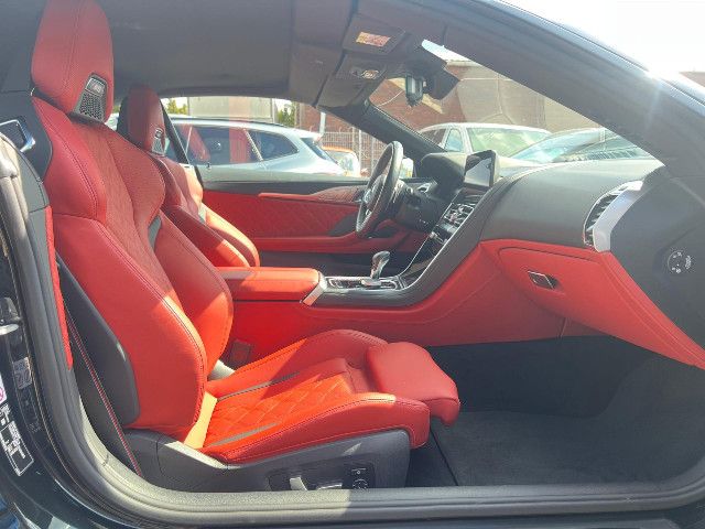 BMW M8
