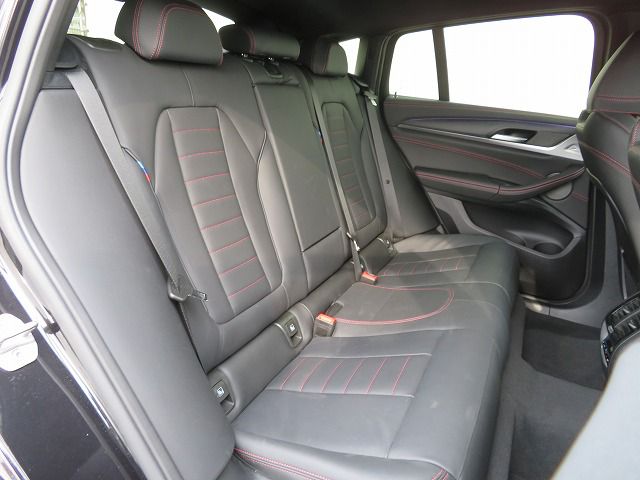 X4 xDrive20d RHD