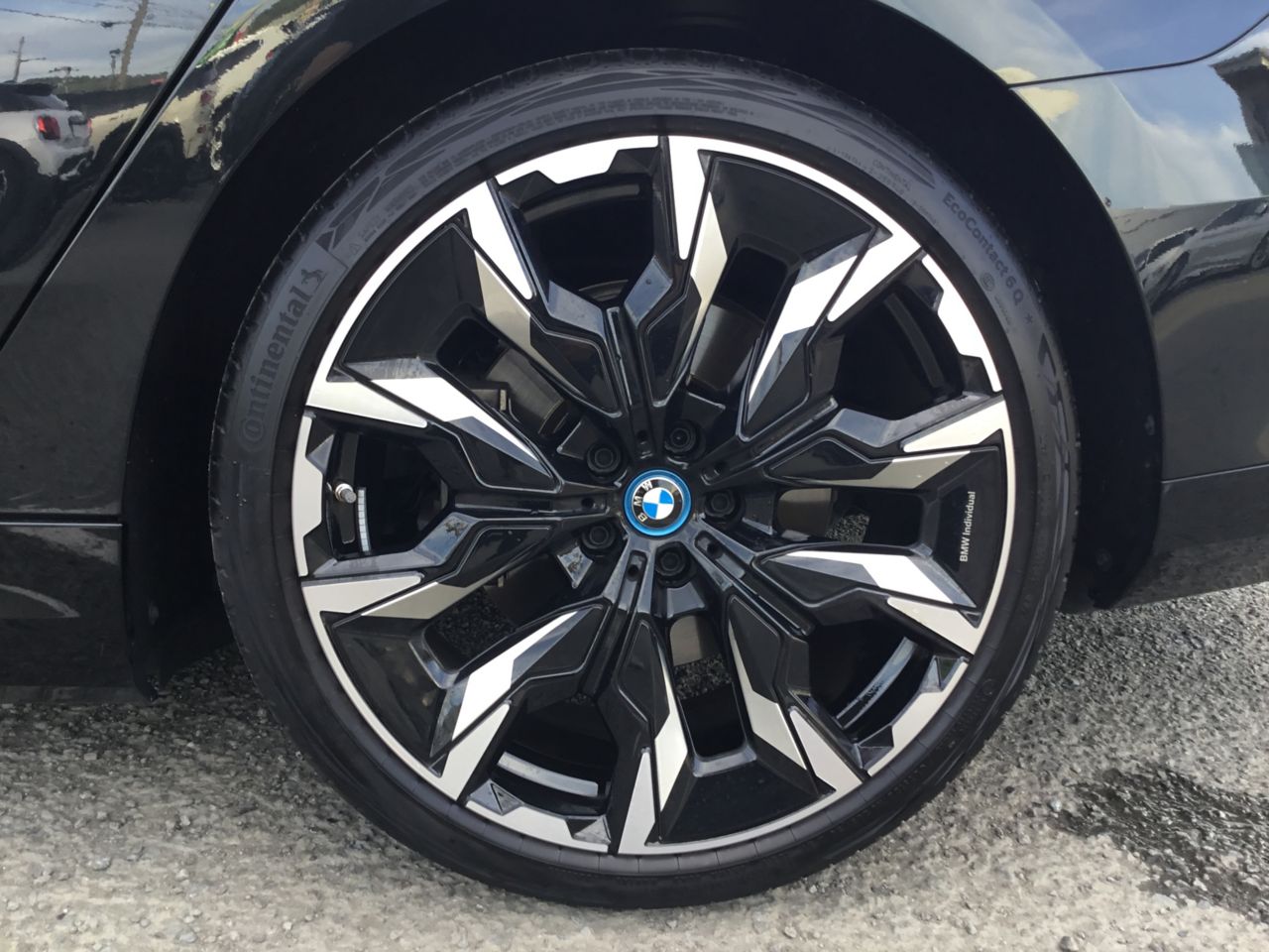 BMW i5 eDrive40 Sedan RHD