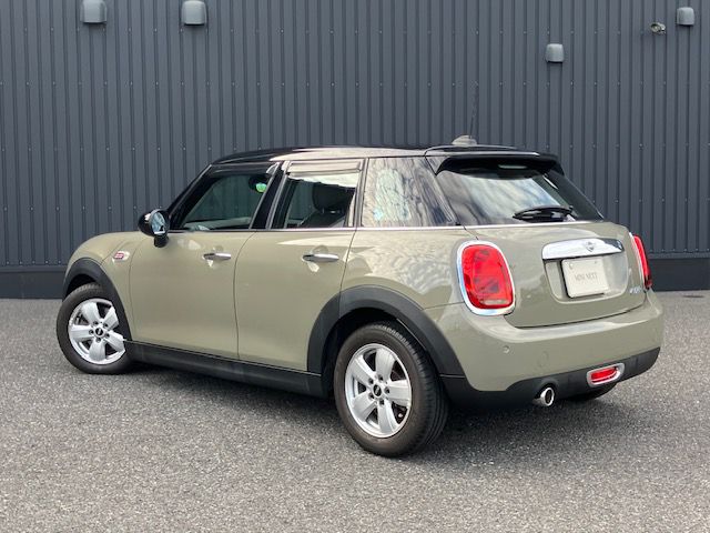 F55 MINI Cooper 5-Door Hatch LCI