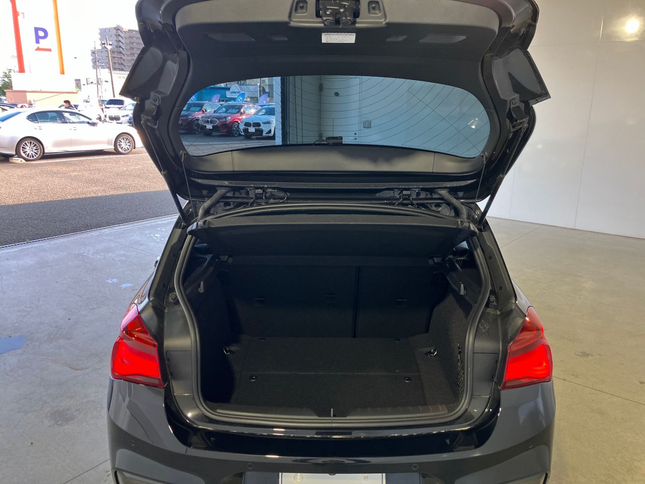 118 5DOOR RHD