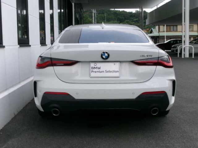 G22 420i B48 2.0 RHD