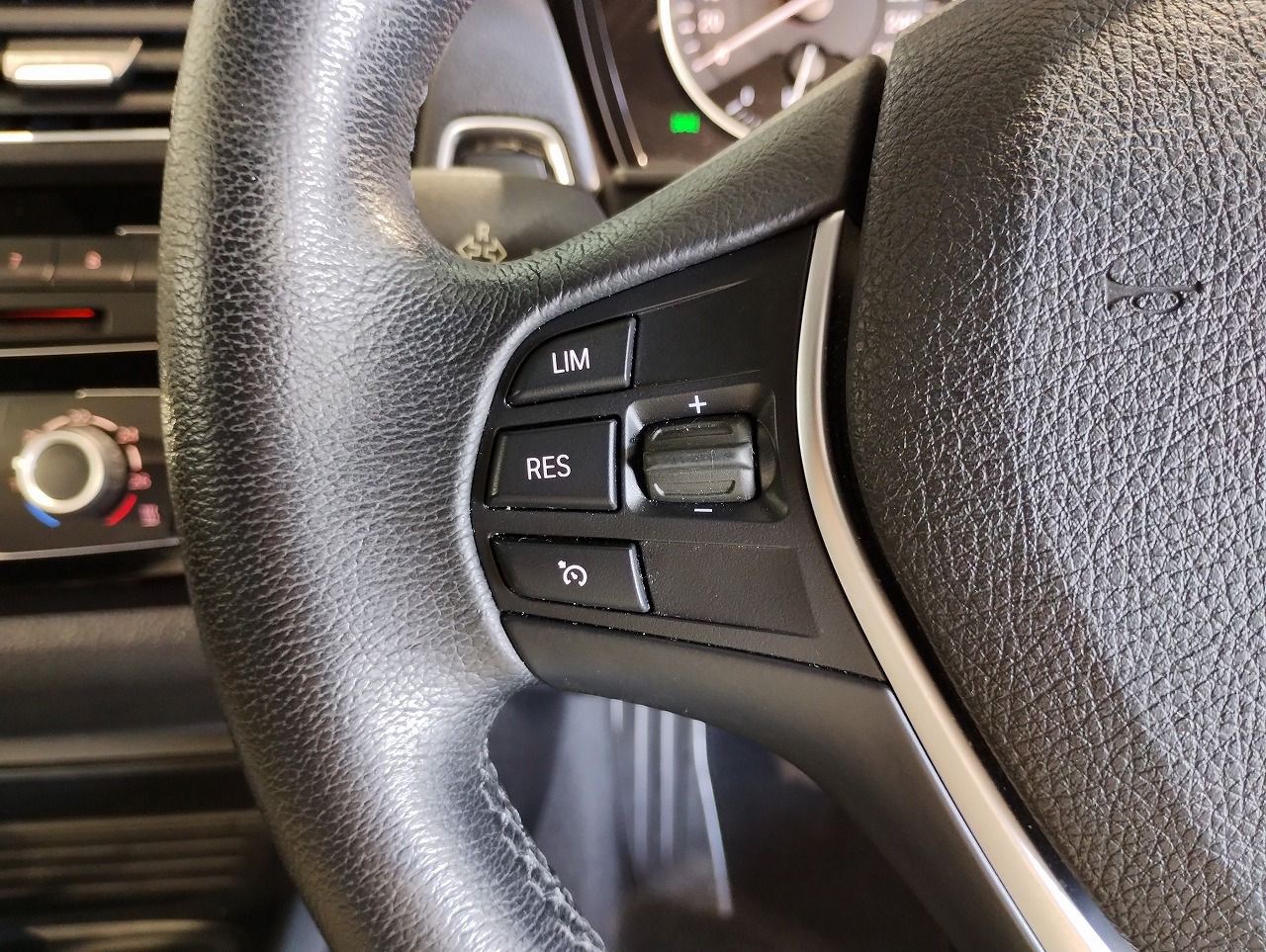 118D 5DOOR RHD