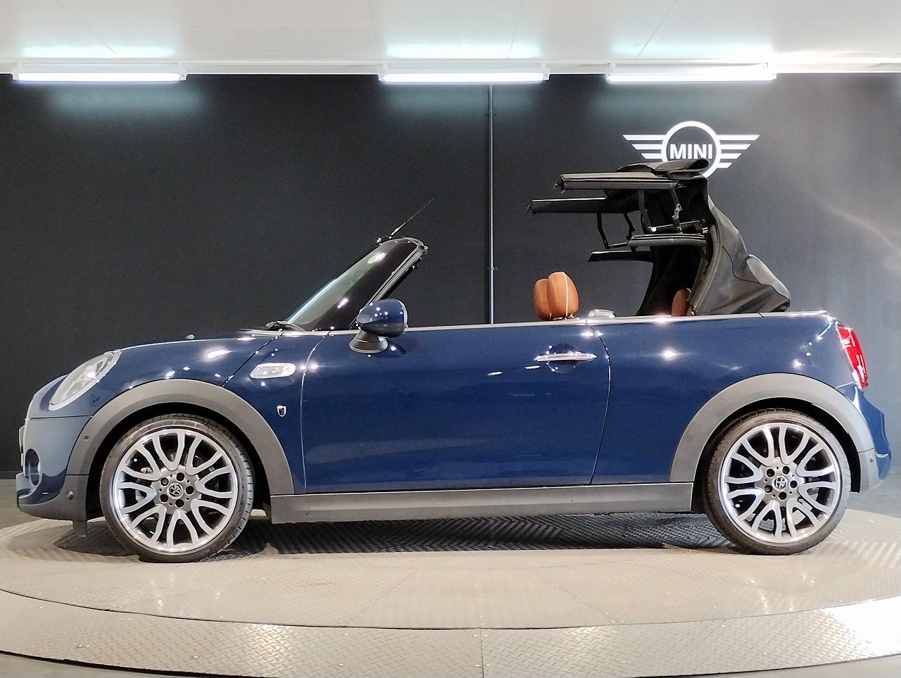 F57 MINI Cooper S Convertible LCI