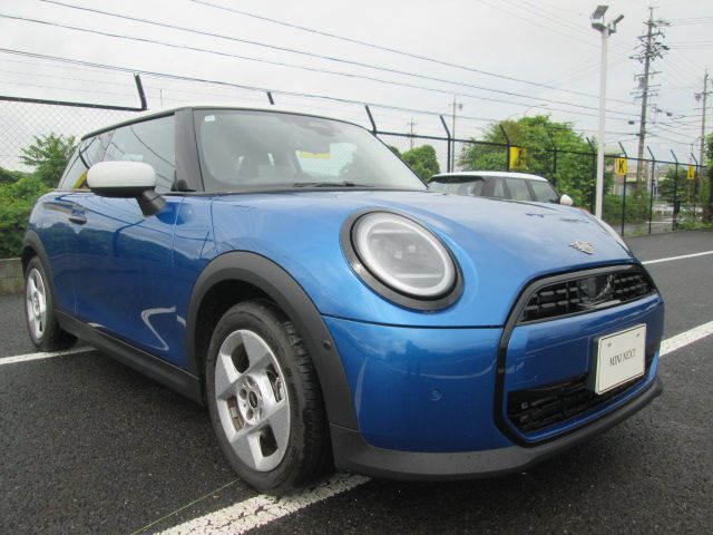 F66 MINI Cooper C 3Dr