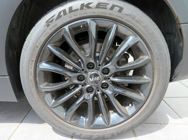 MINI COOPER S CLUBMAN