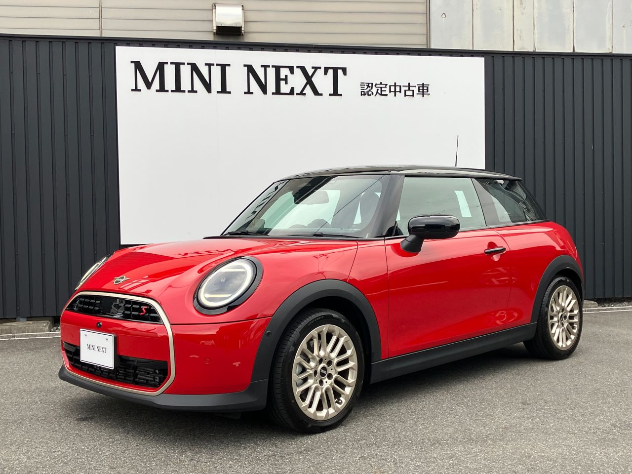 THE NEW MINI COOPER (3 DOOR) S