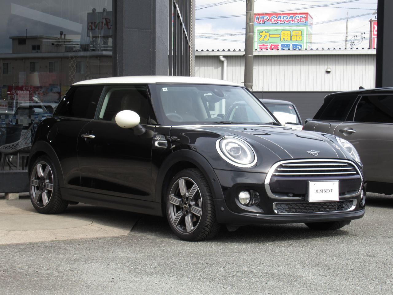 F56 COOPER D (AT)