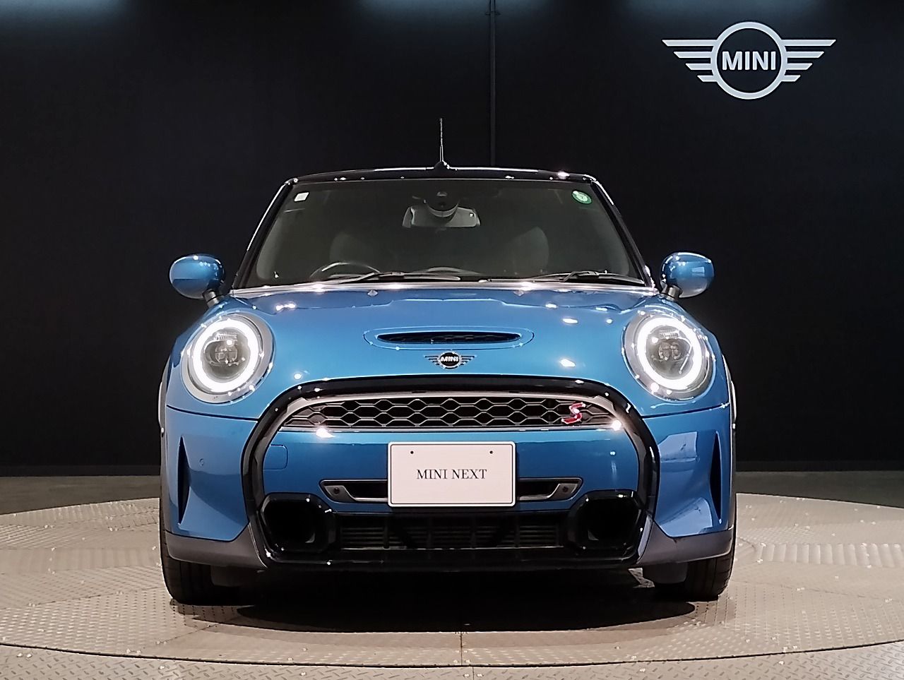 MINI Cooper S Convertible RHD