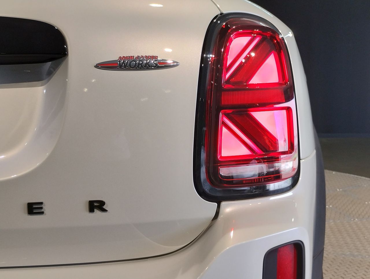 MINI John Cooper Works ALL4 Countryman RHD